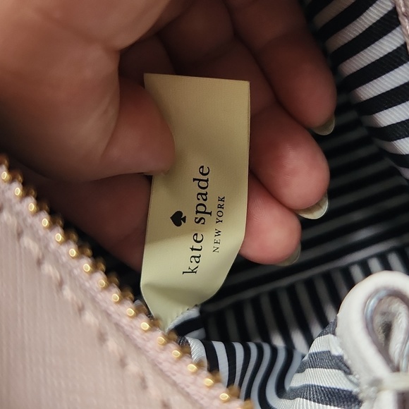 Kate Spade Small Handbag in Two-Tone Lavender/Purple Colorway - Like New - Picture 9 of 12